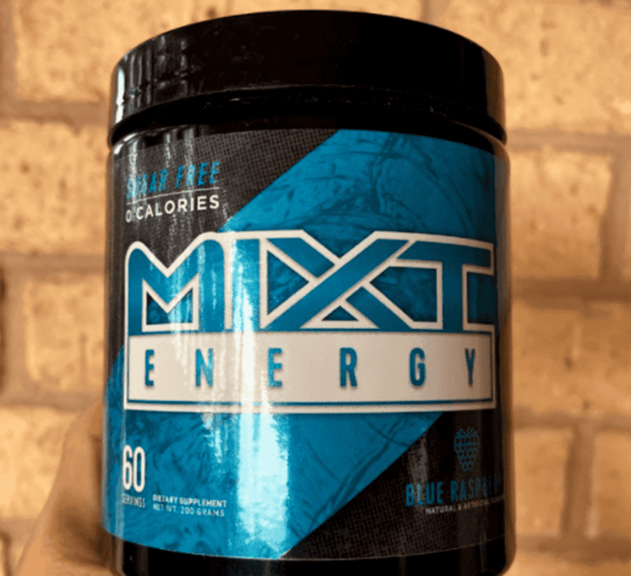 A tub of Mixt Energy.
